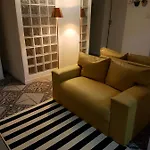 Quarto II Na Vila Mariana Com Cafe Da Manha.