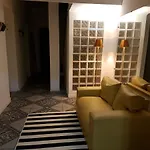 Quarto II Na Vila Mariana Com Cafe Da Manha.