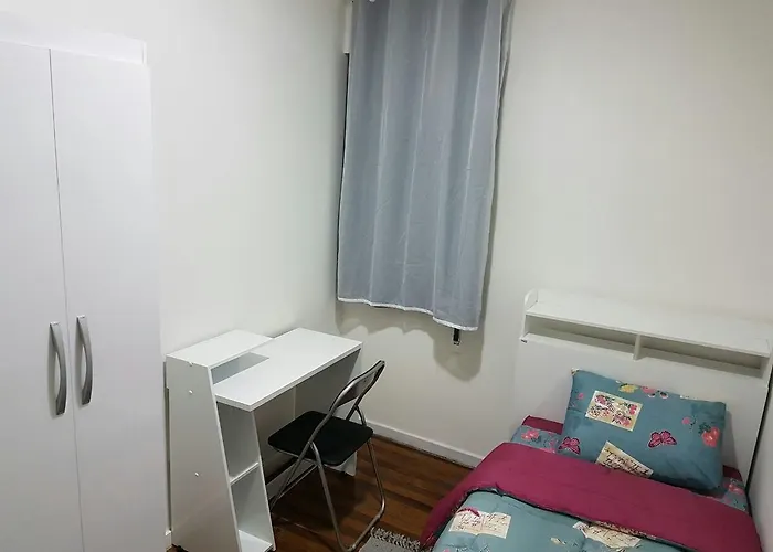 Quarto II Na Vila Mariana Com Cafe Da Manha.